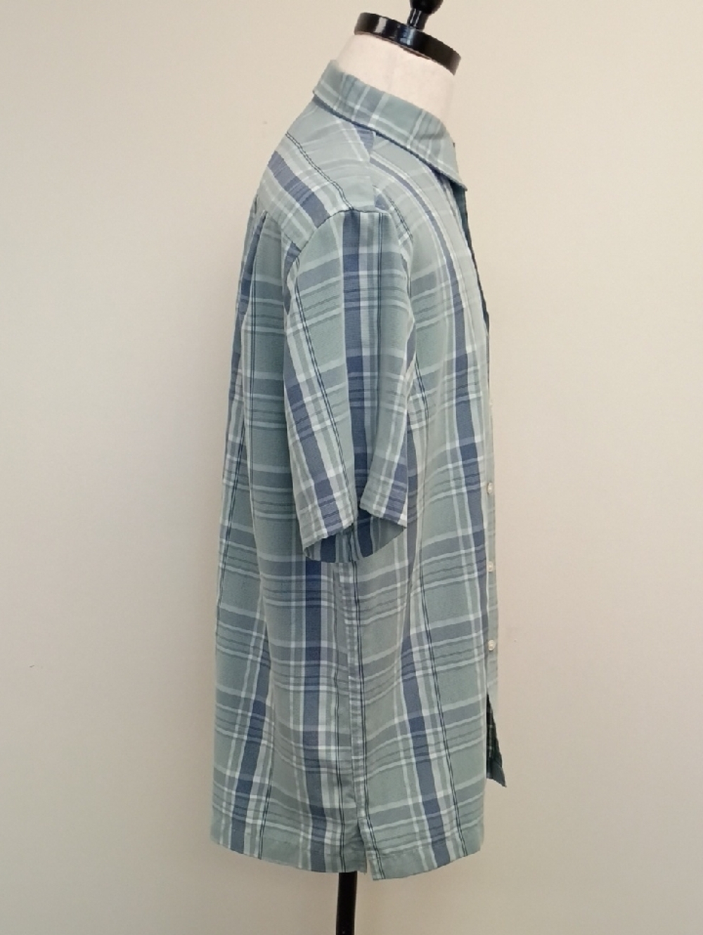 Roundtree & Yorke Plaid Short Sleeve Button Down Shirt Size Large - Picture 2 of 9